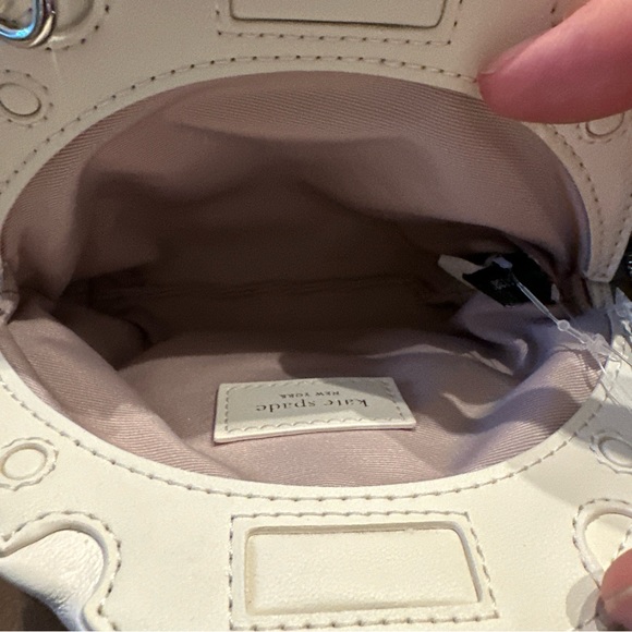 Kate Spade Shade Quilted Mini Cloud Crossbody New Cream Pearlized Smooth - Picture 5 of 7